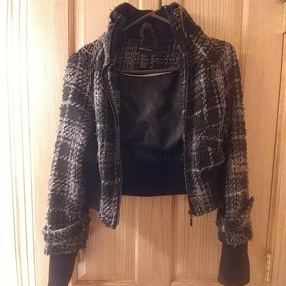 Jacket - Picture 2 of 3